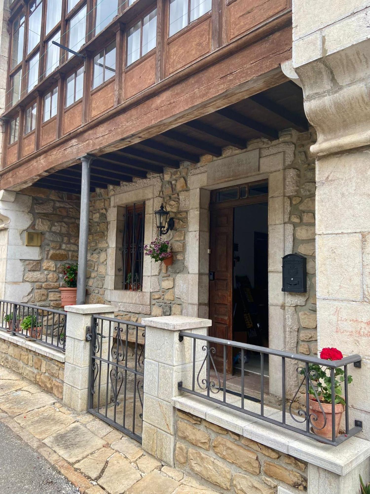 La Casona De Ardines Villa Arenas De Cabrales Luaran gambar